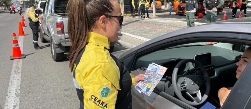 Portar ou Usar Documento Falso? O Que Diz o STJ